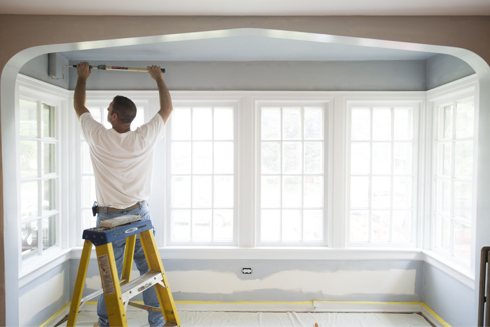 5 Different Types of Contractors You Need for Home Renovation